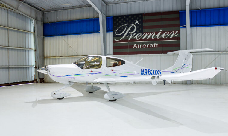 Diamond DA40 Diamond Star N963DS single-engine airplane in Premier Aircraft hangar